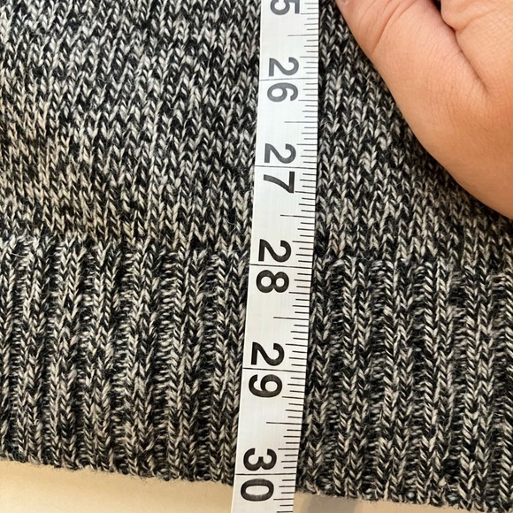 Eddie Bauer Knit Sweater Women’s Sz XL Grey Button Front Wool Blend Fall Warm - Picture 8 of 8